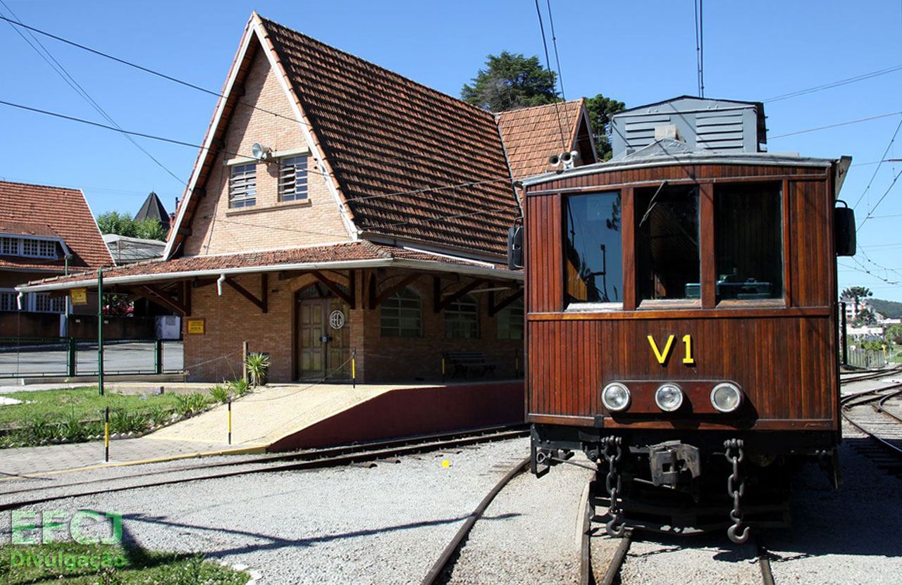 Vagão V1 adaptado para o transporte de passageiros em Campos do Jordão