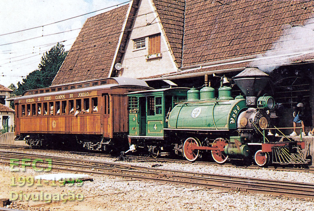 Locomotiva a vapor na Estrada de Ferro Campos do Jordão, em folheto turístico do período 1991-1995