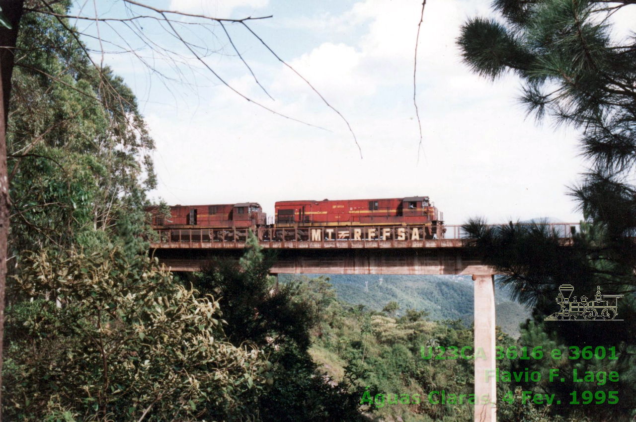Locomotivas U23CA 3616 e 3601 RFFSA no ramal de &Aacute;guas Claras