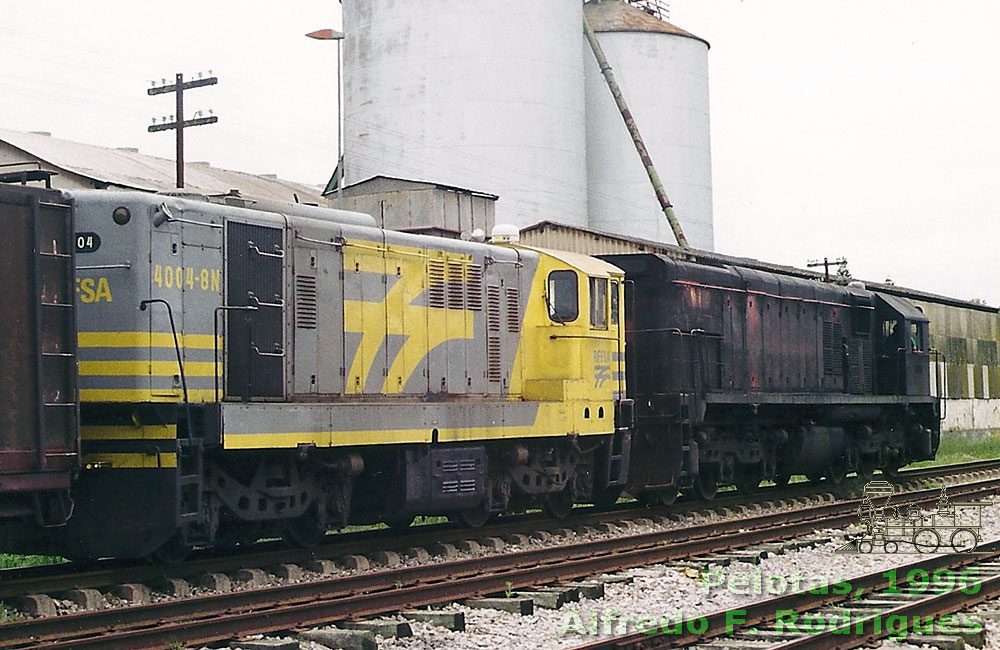 Locomotiva EMD GL8 nº 4004 FSA (ex-nº 6301) ainda na última pintura RFFSA