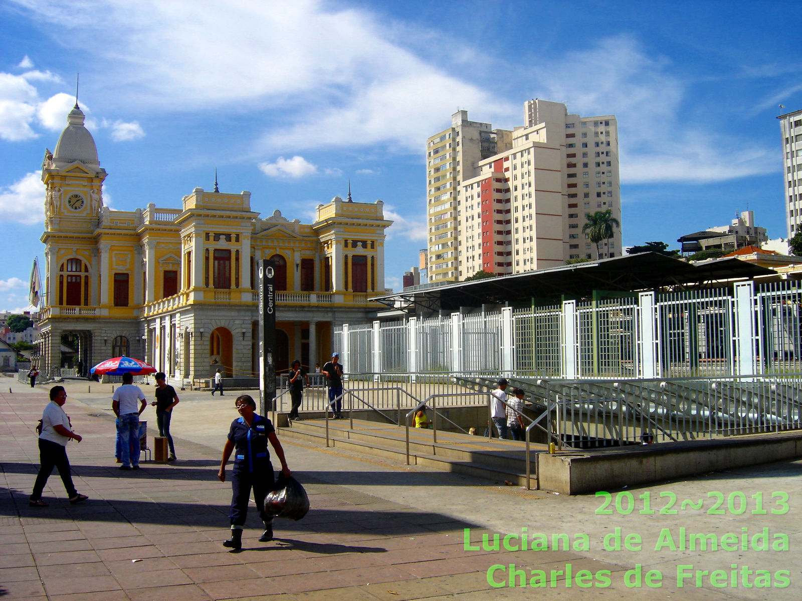 Entrada do Demetrô junto à Estação Central de Belo Horizonte