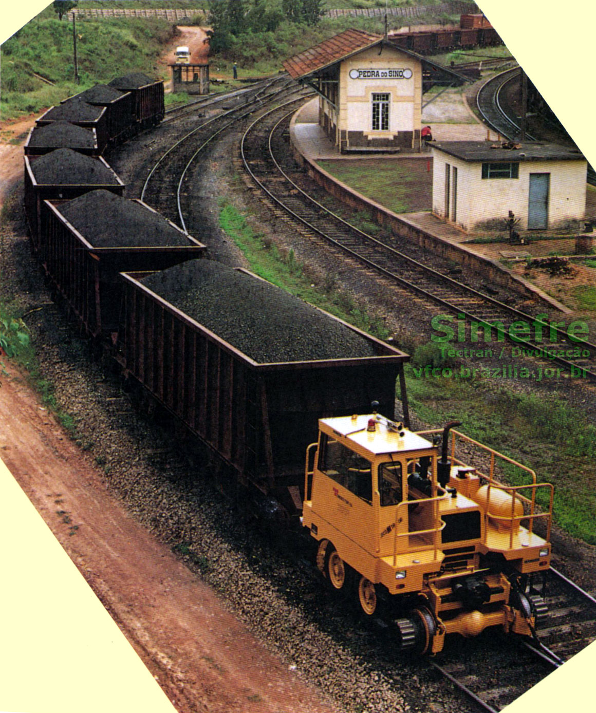 Estação ferroviária Pedra do Sino numa antiga foto de divulgação da Tectran, em publicação do Simefre