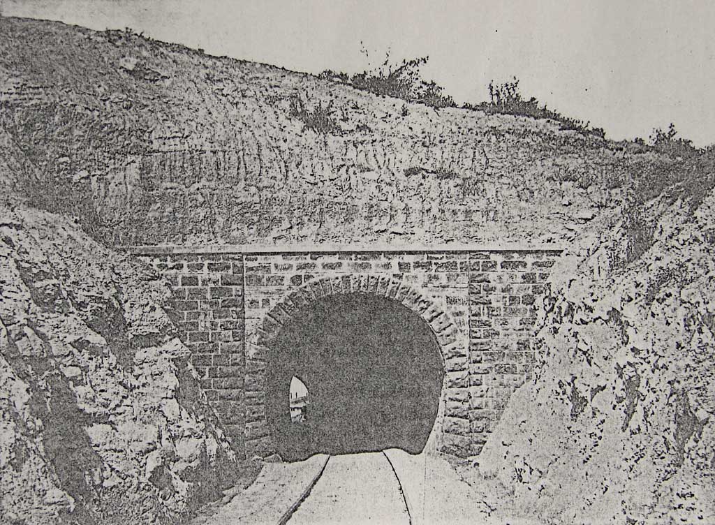 Túnel de Periperi da ferrovia Bahia and San Francisco Railway em 1860