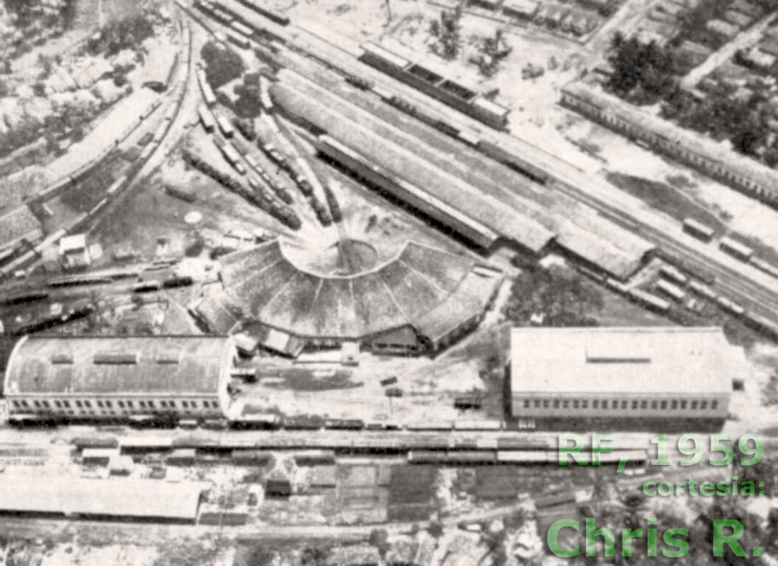 Pátio ferroviário e oficinas de Edgard Werneck, com destaque para a rotunda e girador de locomotivas