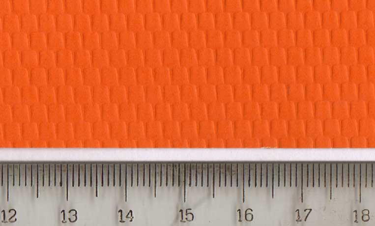 Detalhe ampliado do telhado para acabamento de construções em maquetes de ferreomodelismo