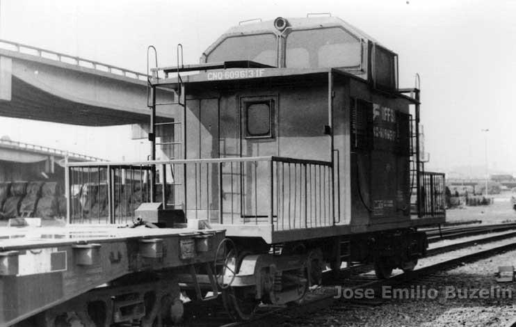 Varanda cúpula do vagão caboose da antiga EFCB - Central do Brasil