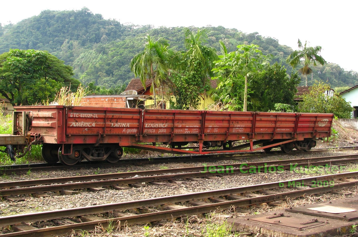 Vagão GTC-631.325-6L da ferrovia ALL